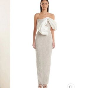 NWT ELIYA THE LABEL Silvana Dress